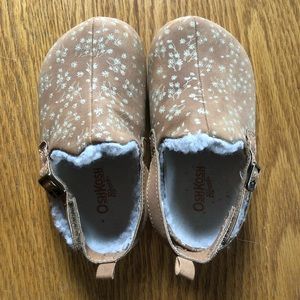 Oshkosh Slip On Mule Shoe